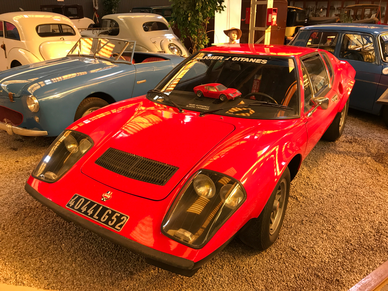 HOLY FUCKING SHIT A LIGIER JS2! This made my day.